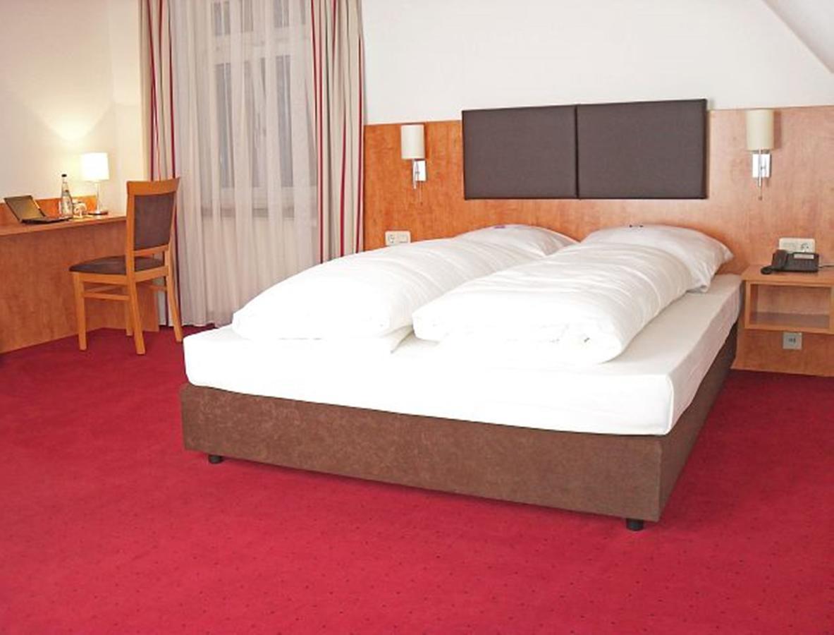 Neuwirtshaus 3* Stuttgart